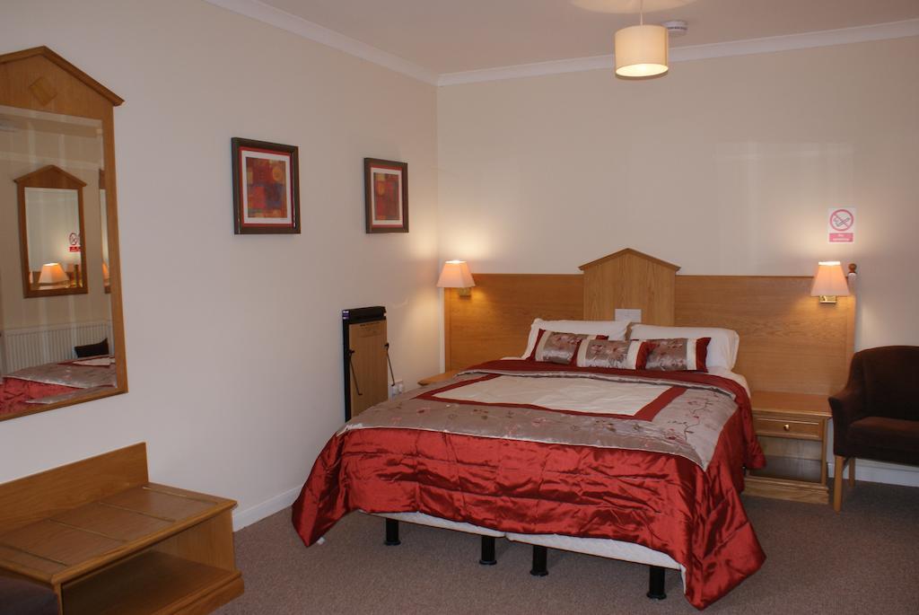 The Hawkenbury Bed & Breakfast Staplehurst Cameră foto